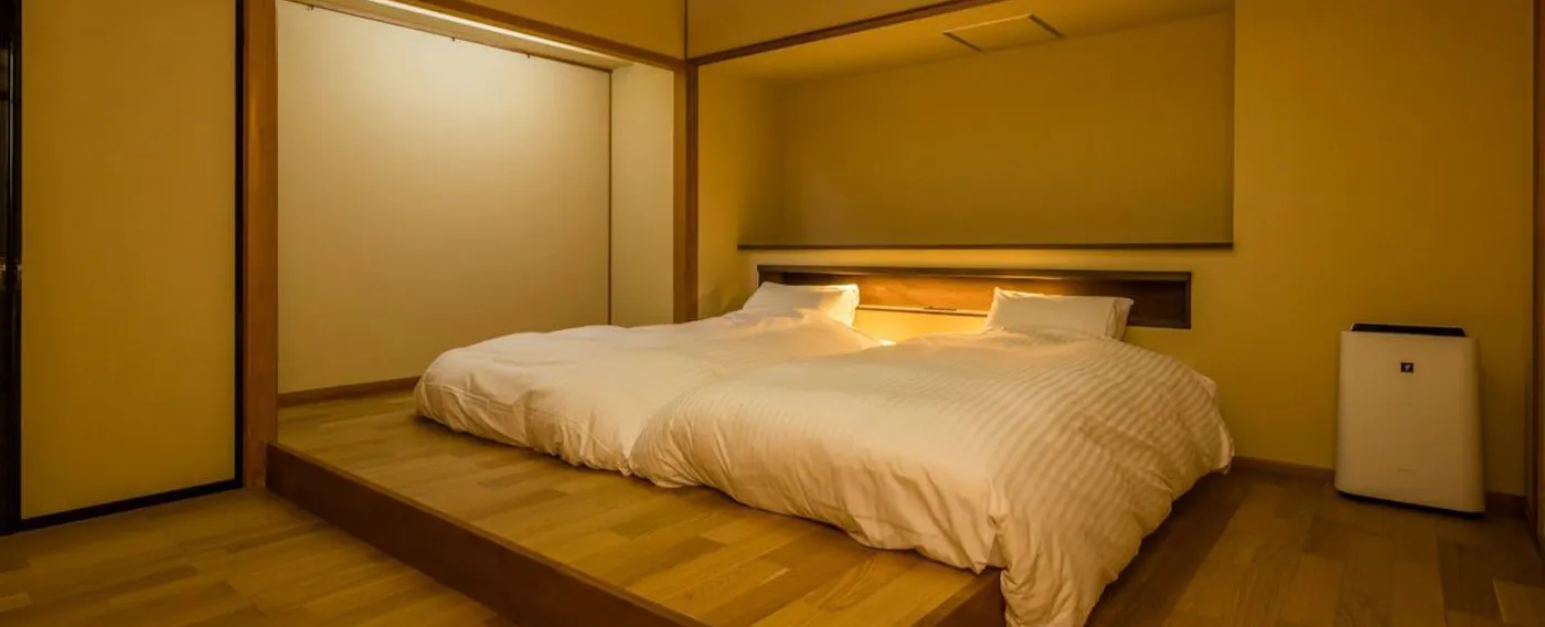 ดีลักซ์ B