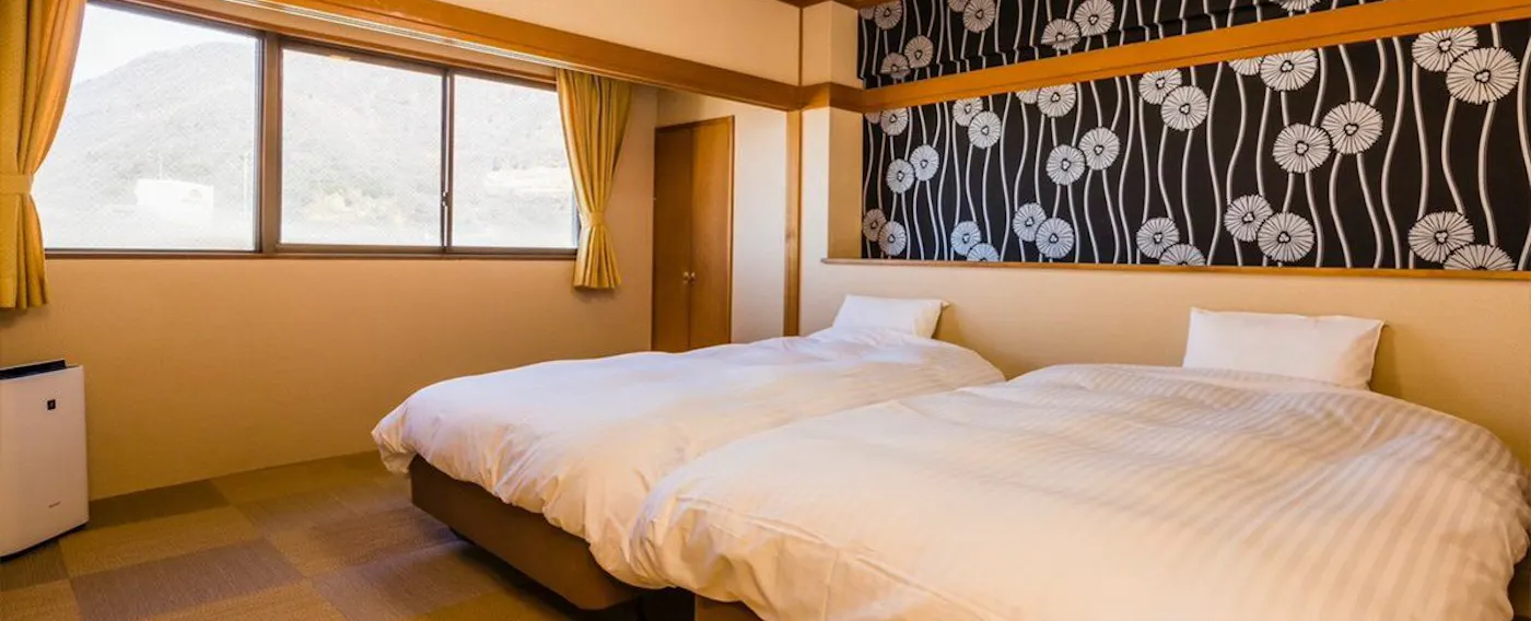 ซูพีเรีย