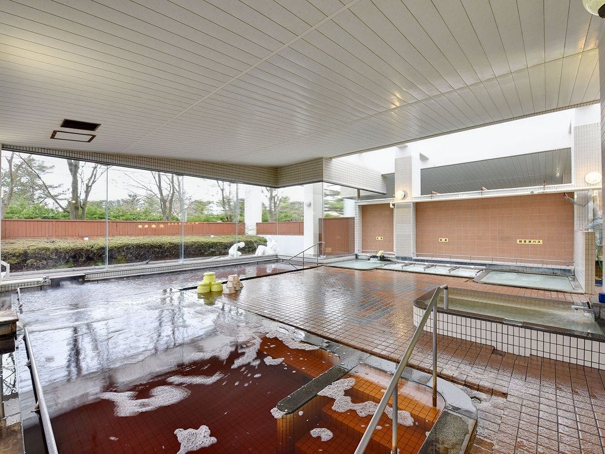 น้ำพุร้อนมอลล์