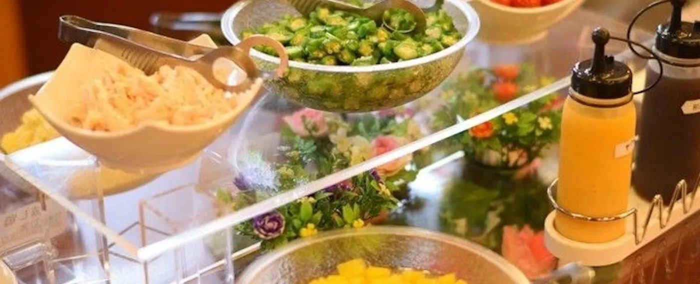 บุฟเฟ่ต์ฟรี