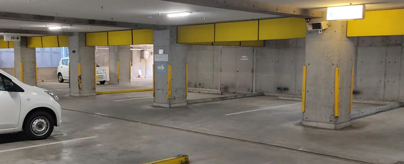 ที่จอดรถ