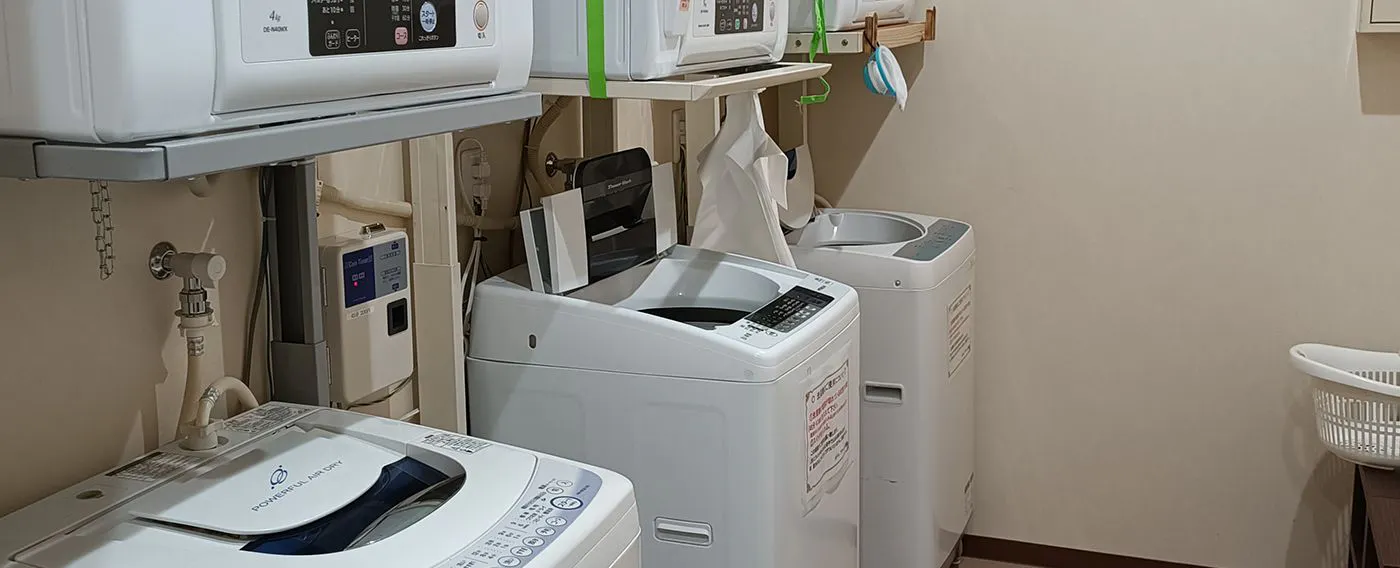 ร้านซักผ้าหยอดเหรียญ