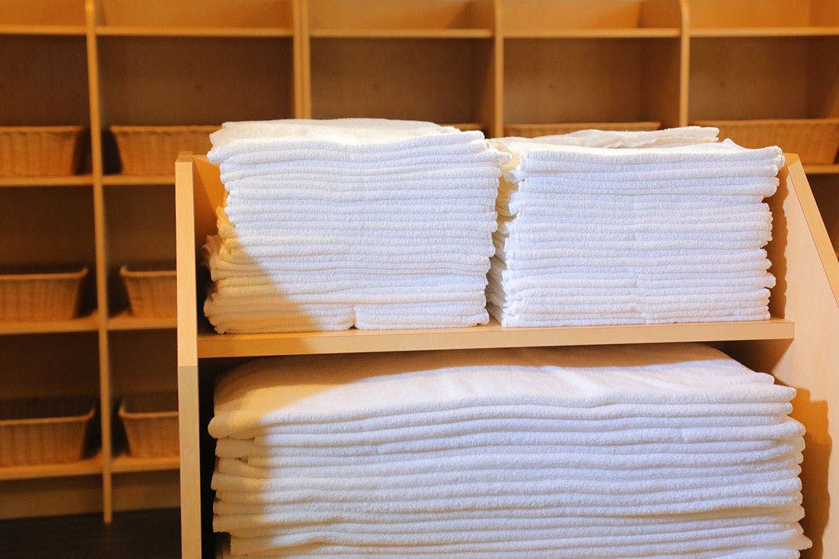 Ruang ganti - Handuk