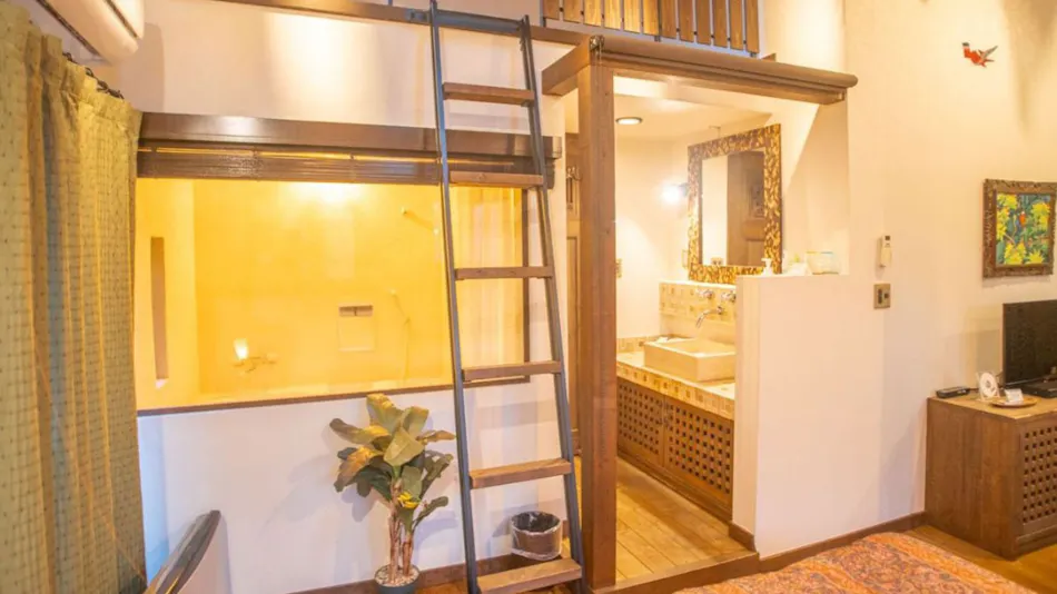 Esteban Club, Bali Island in Karuizawa