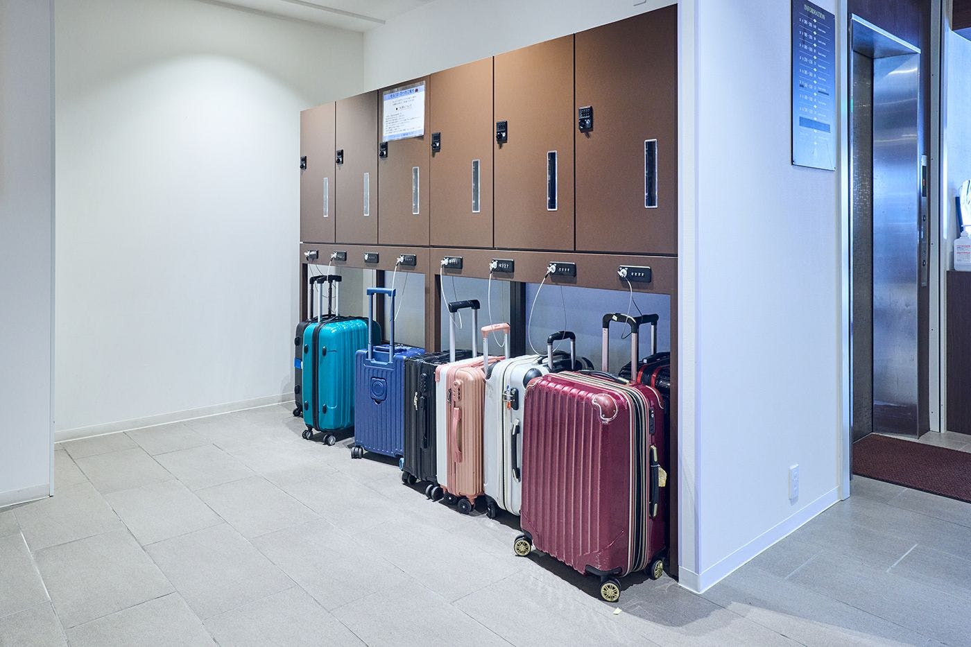 自助行李寄存機
