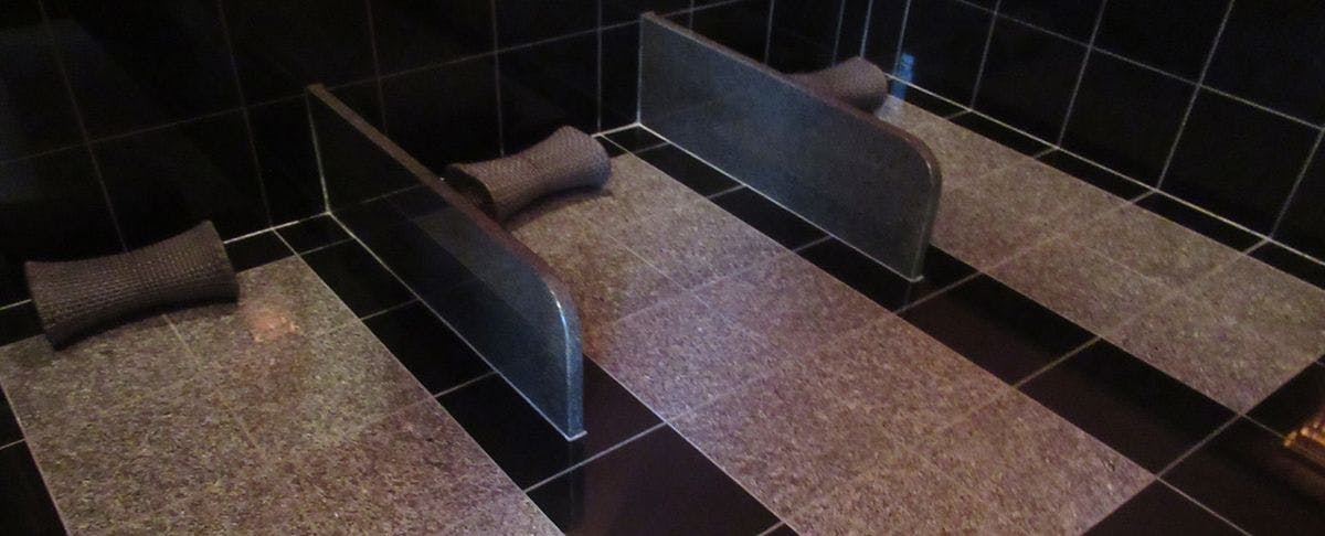 女性专用岩盘浴