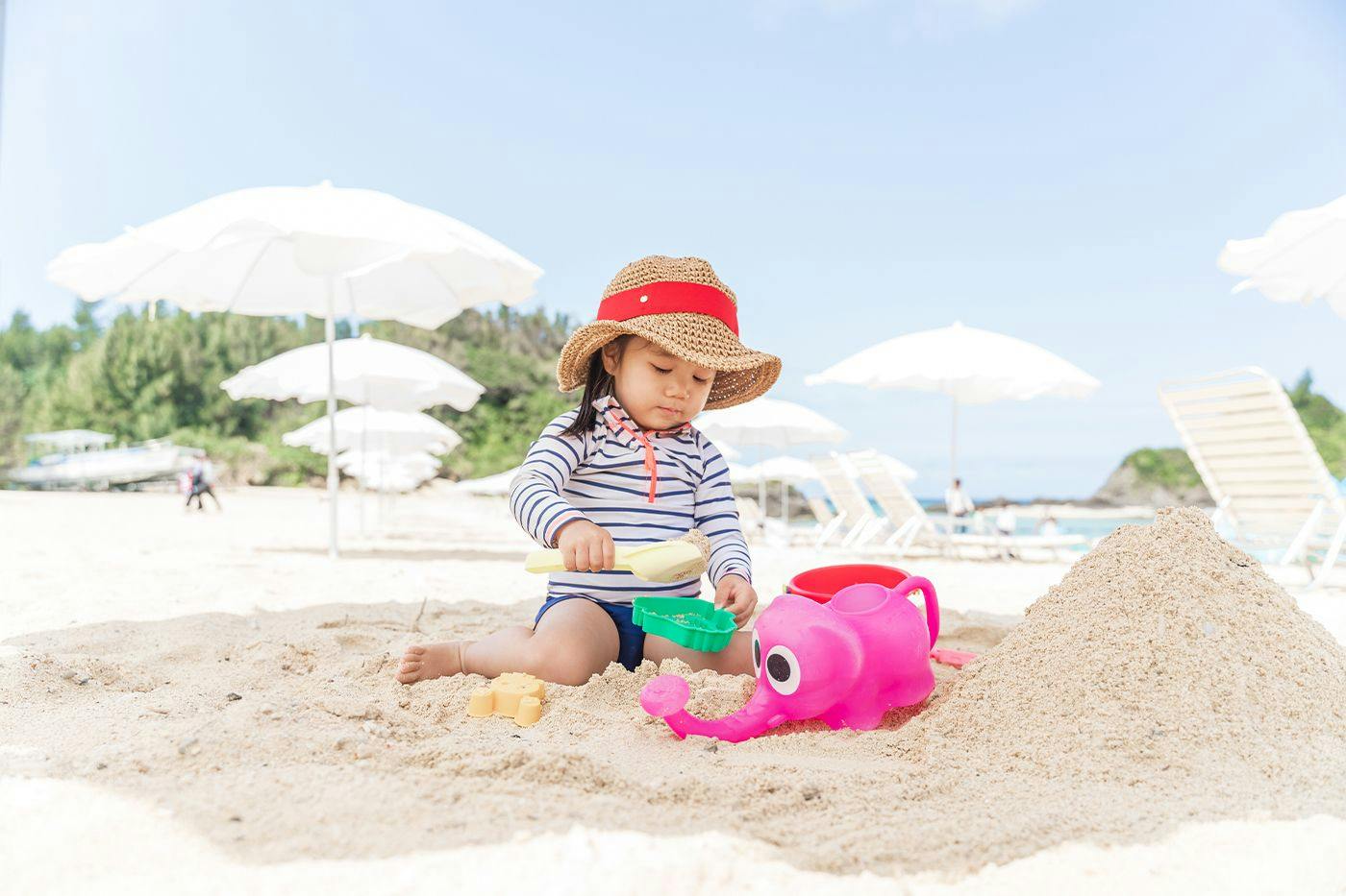 KARIYUSHI LCH. RESROT on The Beach