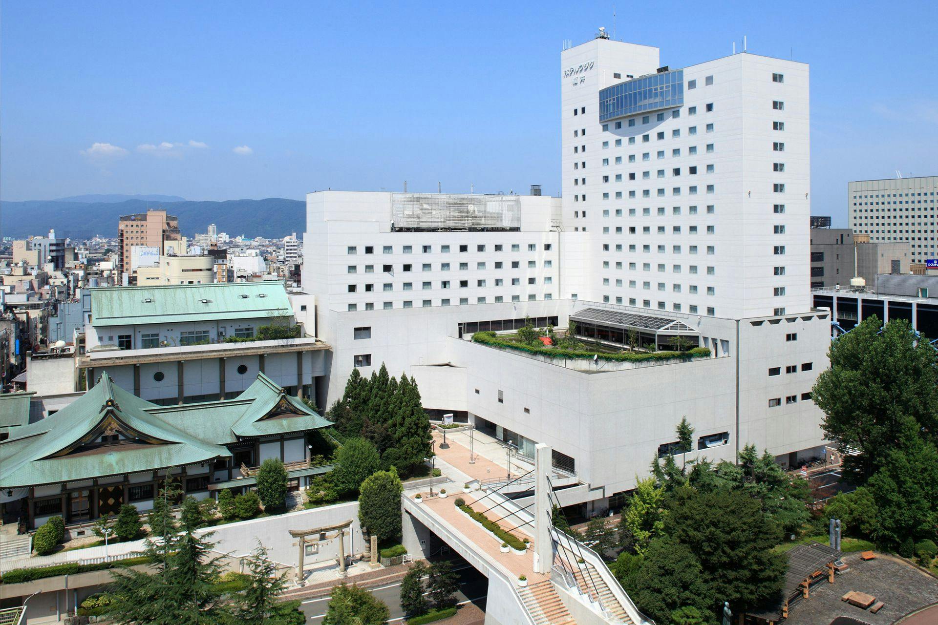 ภายนอกอาคาร