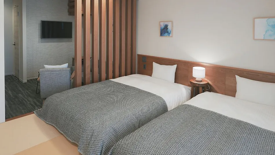 LAZULI Hiroshima Hotel and Lounge