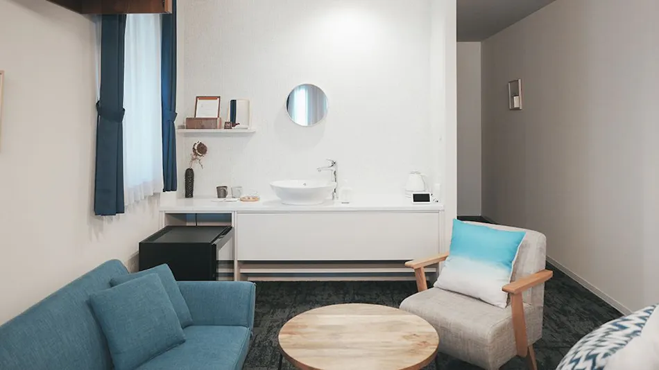 LAZULI Hiroshima Hotel and Lounge