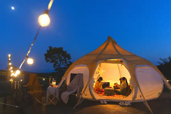 ภาพภายในเต็นท์