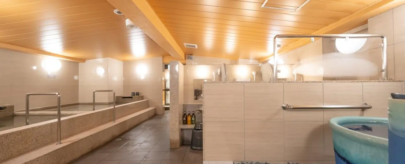 ห้องอาบน้ำสาธารณะ