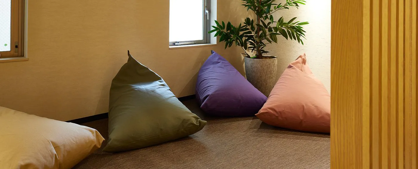 ห้องอาบน้ำสาธารณะสำหรับผู้หญิง ห้องพักผ่อน