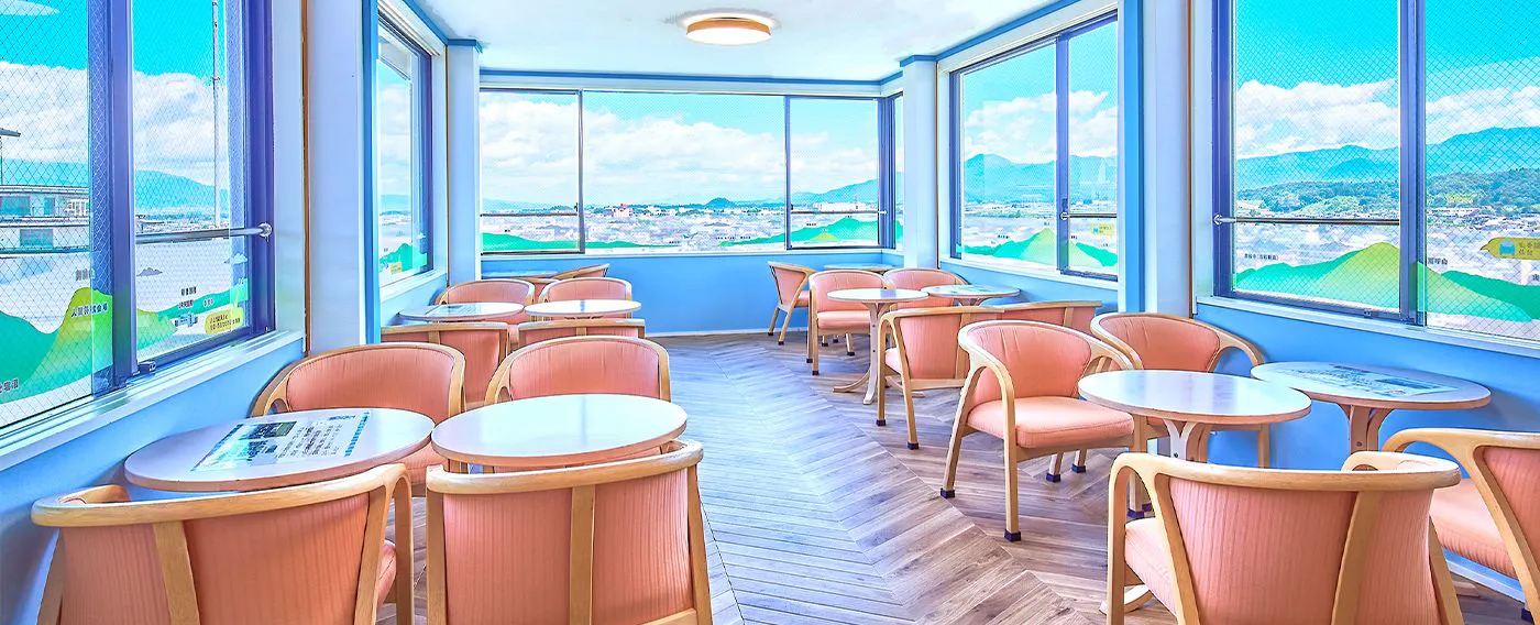 คาเฟ่ชมวิวบนชั้นสูงสุด