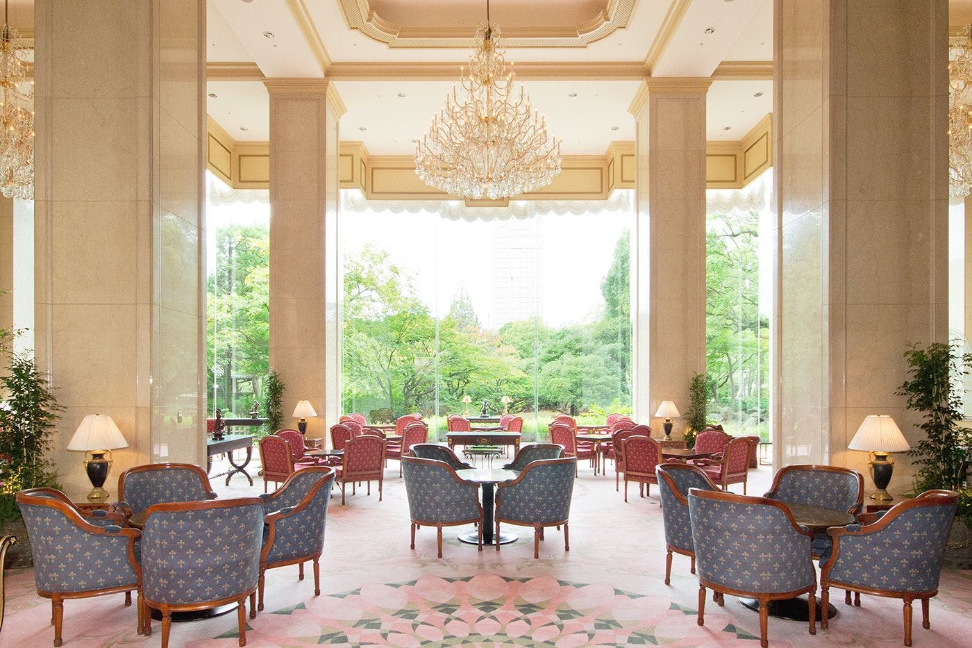 Phòng chờ sân vườn