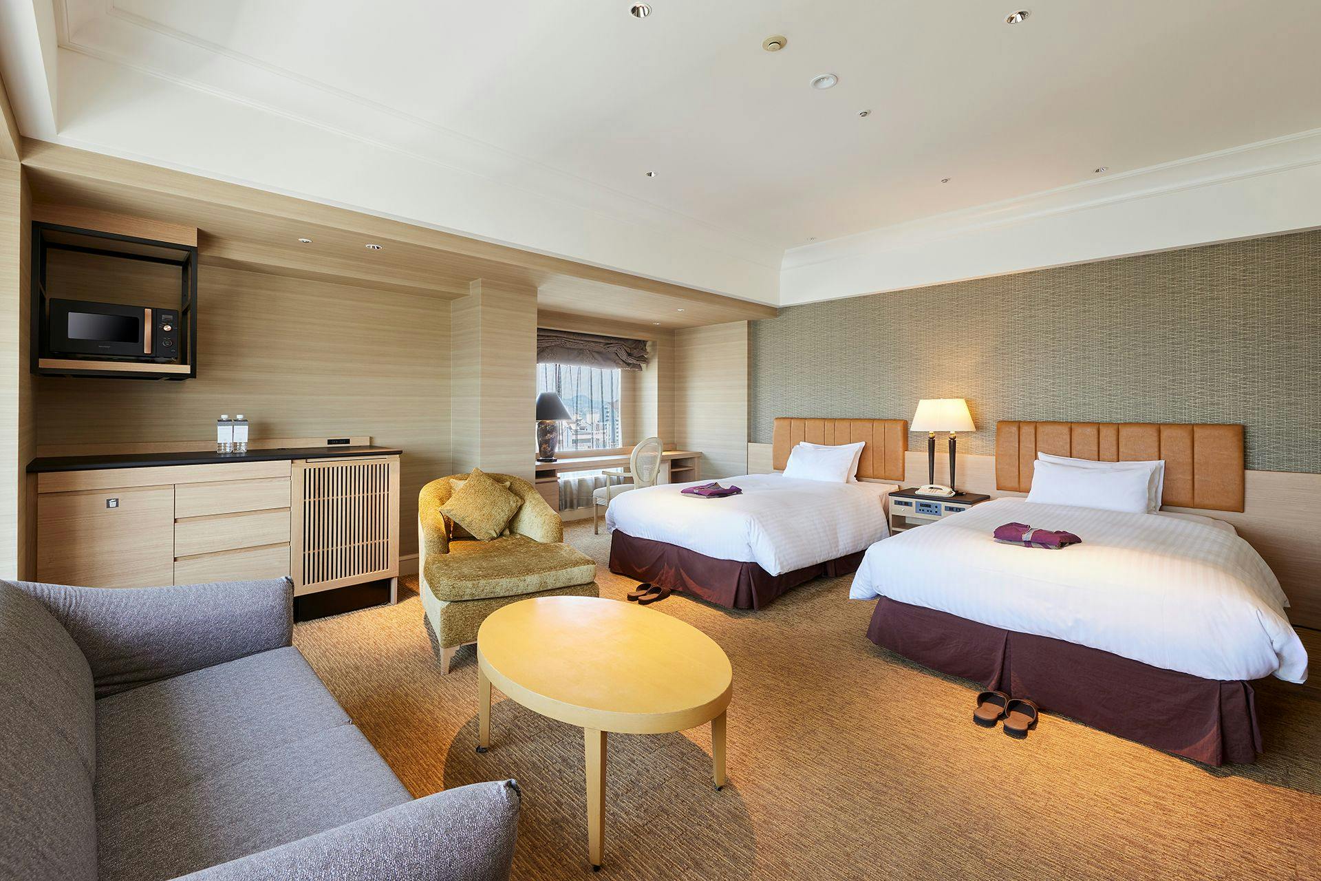 Kobe Bay Sheraton Hotel & Towers