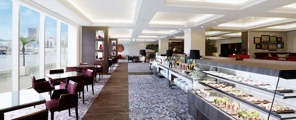 Kobe Meriken Park Oriental Hotel