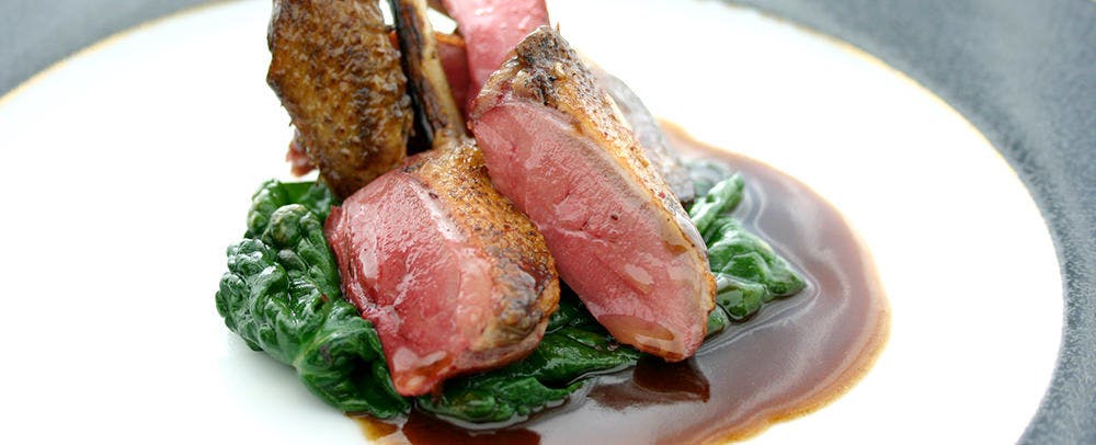 ホテル ザ マンハッタン の空室状況を確認する 宿泊予約は 一休 Com