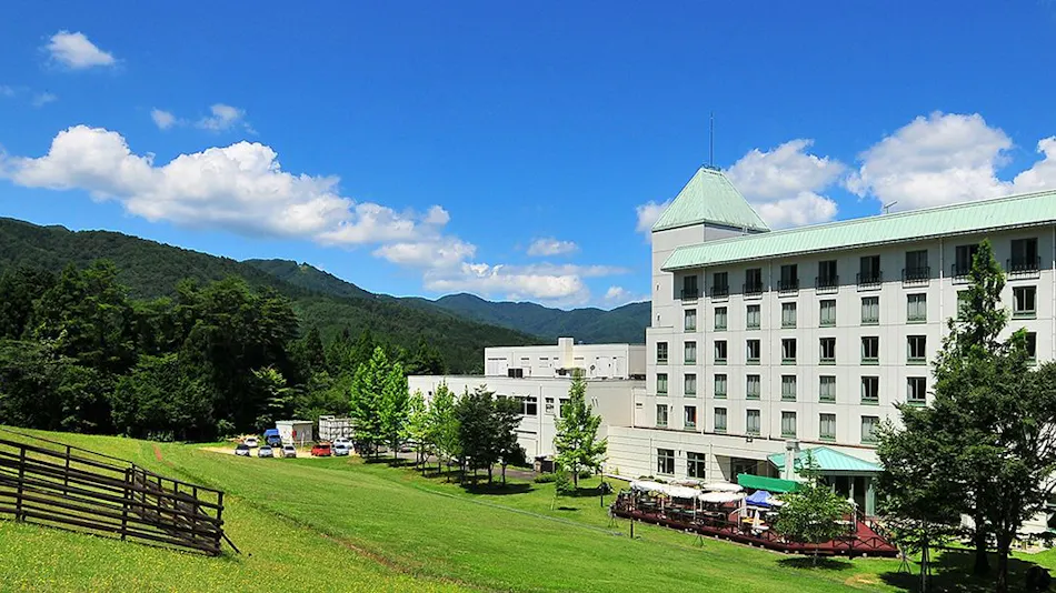Kannabe Onsen Blue Ridge Hotel