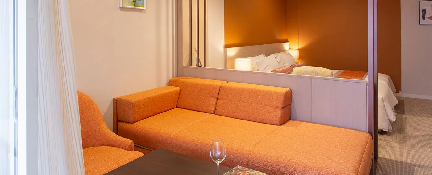 ラグジュアリールーム