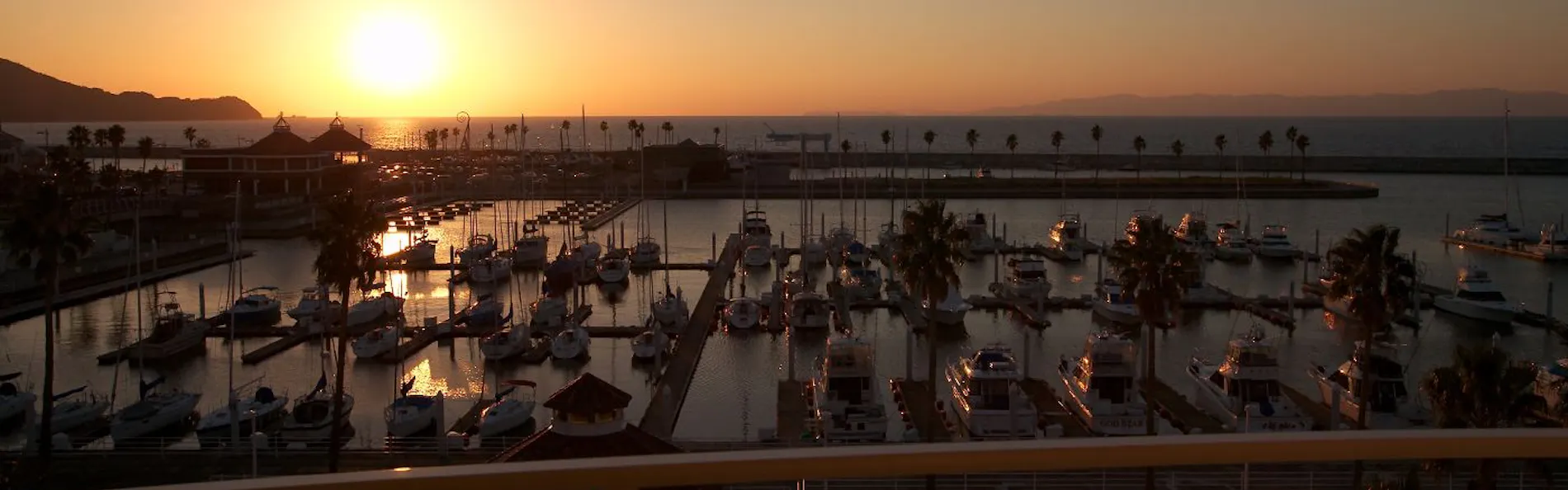 和歌山マリーナシティホテル