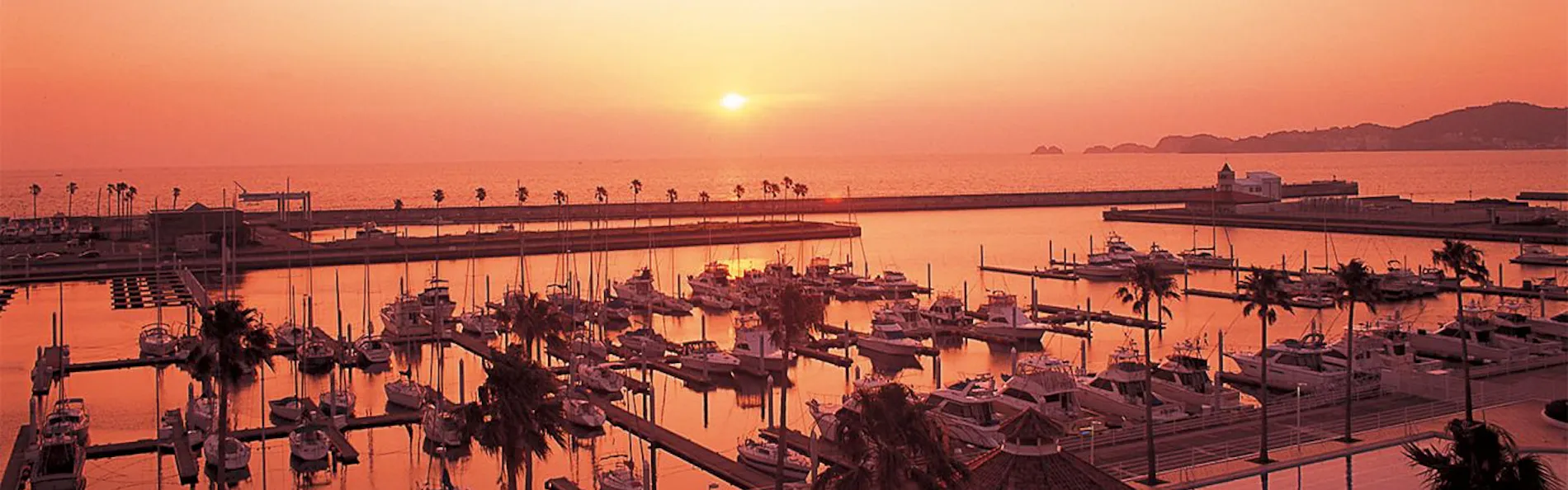 和歌山マリーナシティホテル