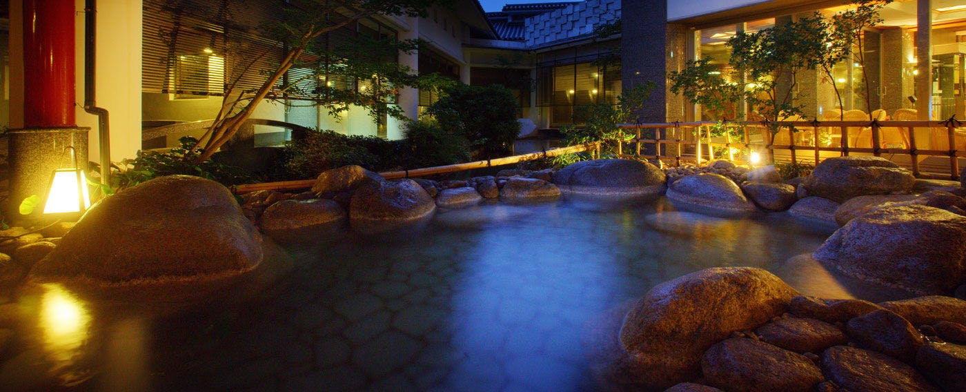 è¬å¸«ã®æ¹¯ãæ°´å¿é¡