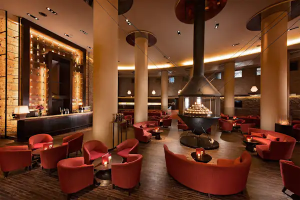 บาร์และเลานจ์