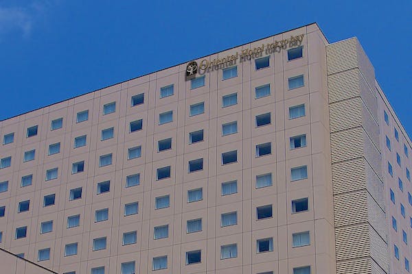オリエンタルホテル 東京ベイの最安値が見つかる 10日間 空室カレンダー 一休 Com