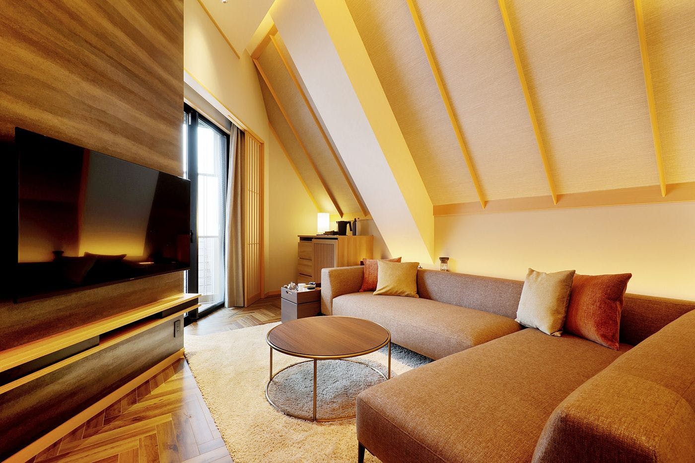 Ruang tamu yang luas