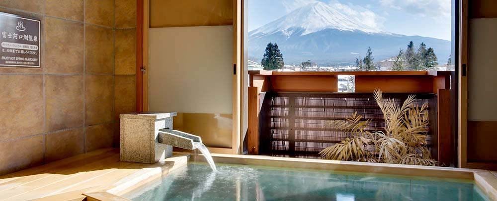 富士レークホテル の空室状況を確認する 宿泊予約は 一休 Com