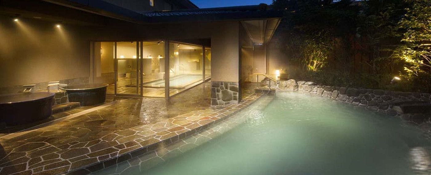 ห้องอาบน้ำรวม