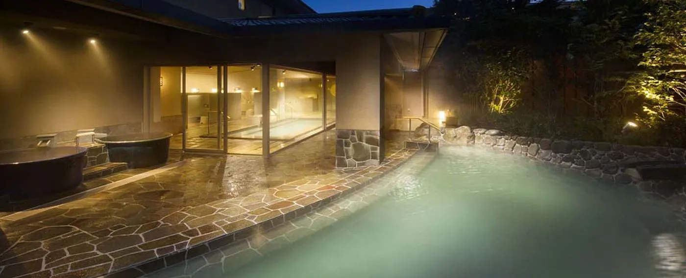 ห้องอาบน้ำรวม