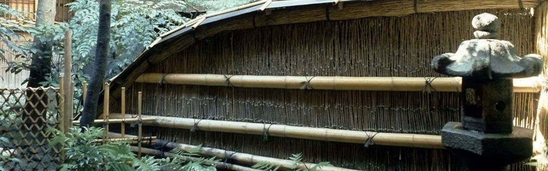炭屋旅館