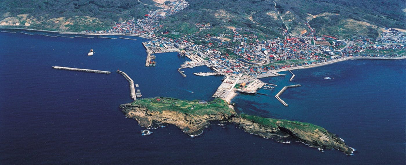 北海道首個獲得「日本遺產」認定的城鎮江差町_江差市區與海鷗島