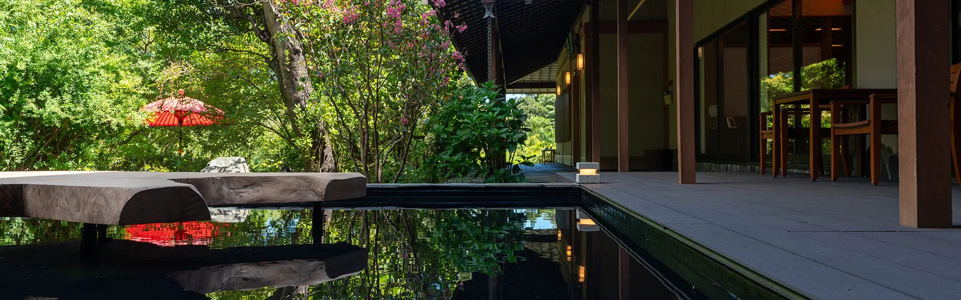 奥熱川　庭園と竹の湯宿　奈良偲の里　玉翠