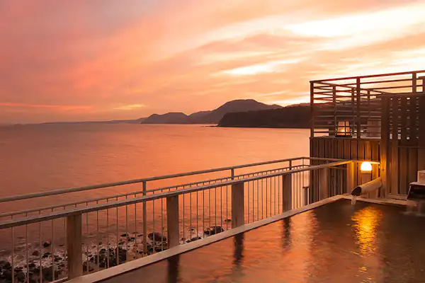 น้ำพุร้อน