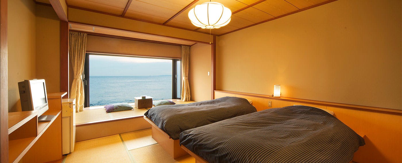 稲取温泉　石花海（せのうみ）