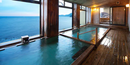 稲取温泉 石花海(せのうみ)