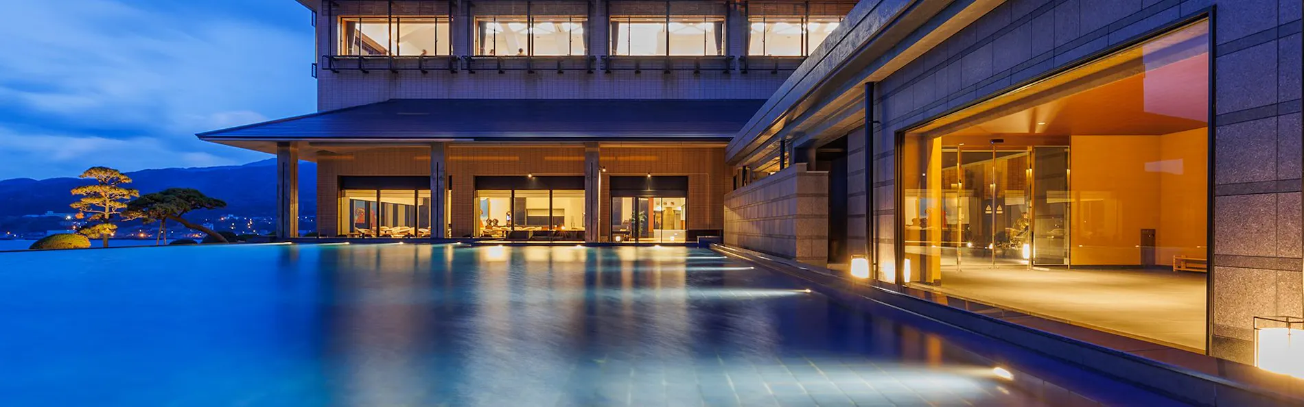 HOTEL OOSADO(ホテル大佐渡)