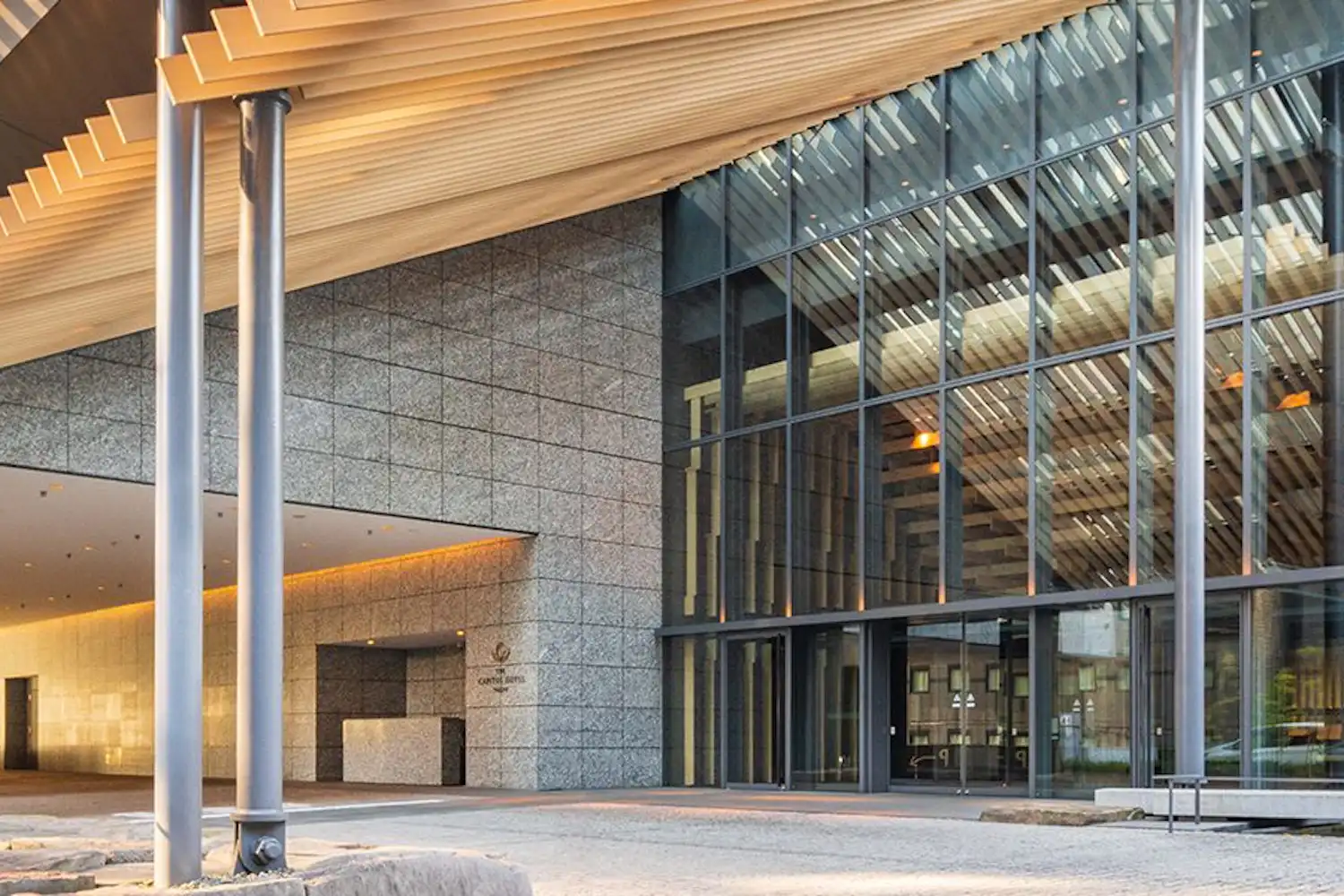 ภายนอกอาคาร