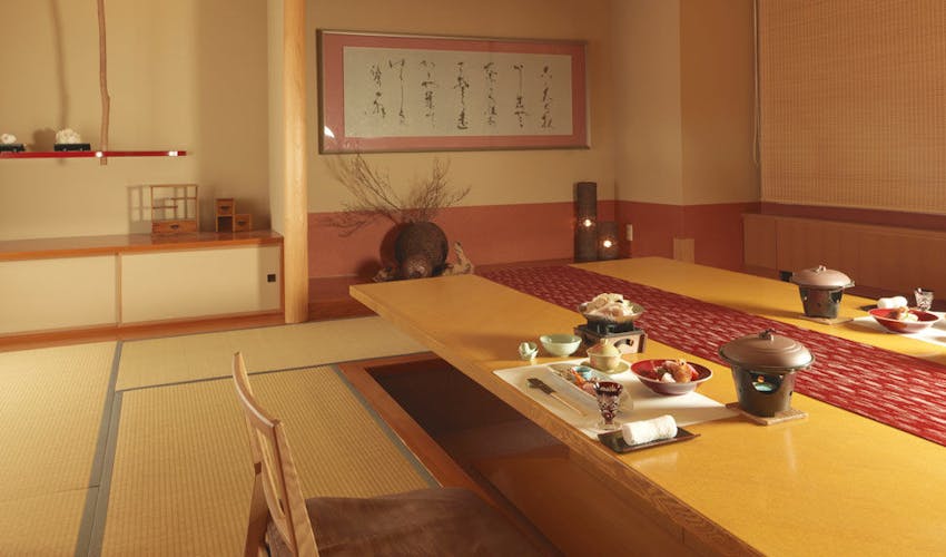 定山渓鶴雅リゾートスパ 森の謌 の空室状況を確認する 宿泊予約は 一休 Com 定山渓鶴雅リゾートスパ 森の謌 の空室状況を確認する 宿泊予約は 一休 Com