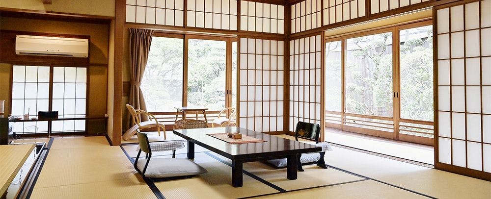 Tottori Onsen Kansuitei Kozeniya