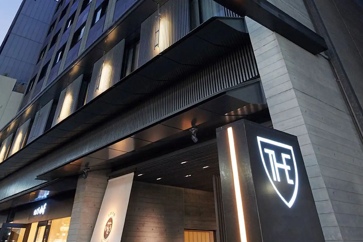 ภายนอกอาคาร