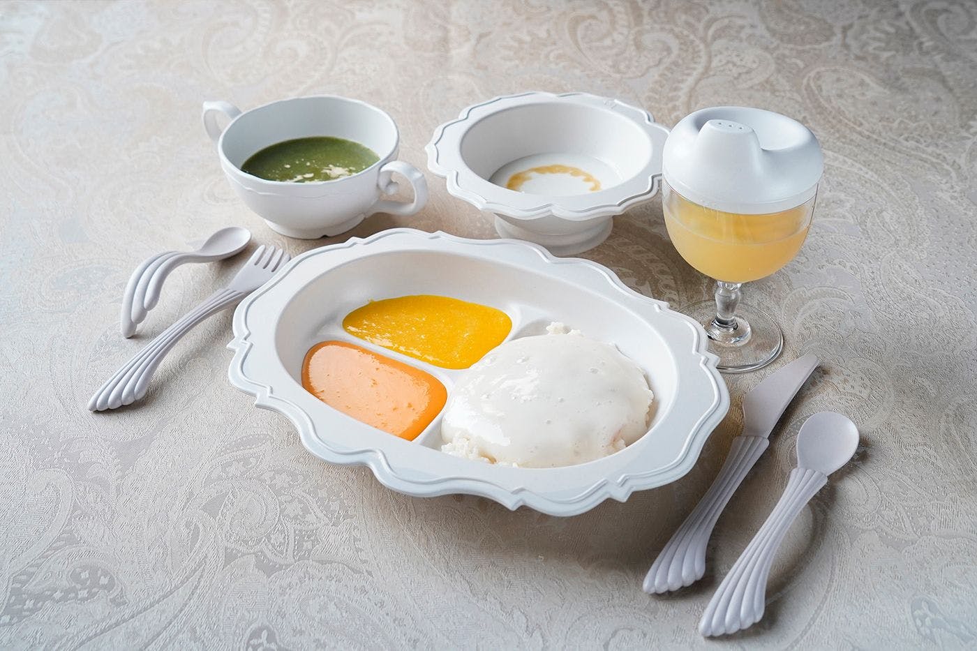 Makanan Bayi Gaya Prancis untuk Tahap Menengah hingga Akhir (untuk anak usia 7-17 bulan saat menginap)