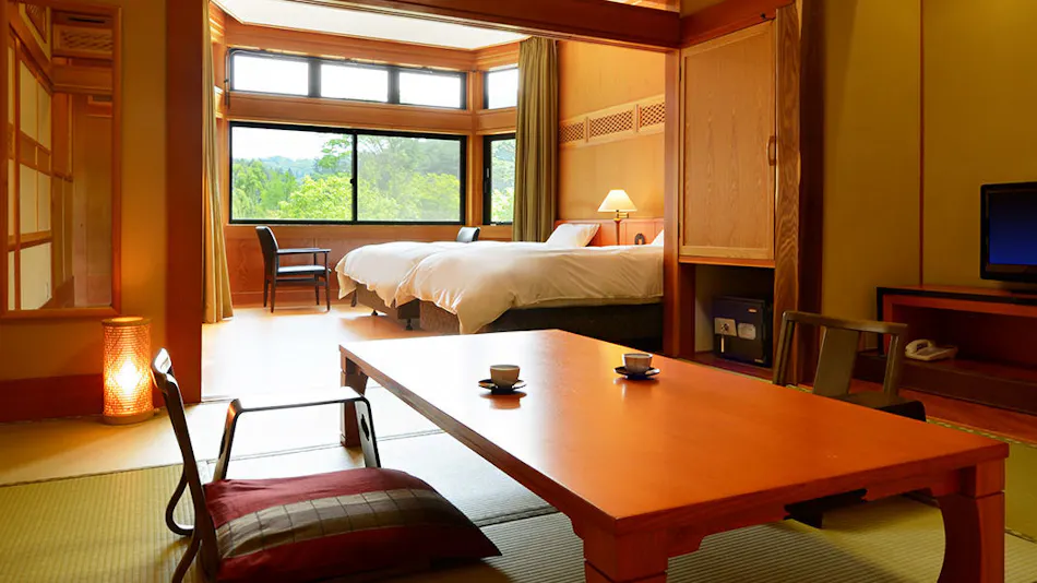 Yukaen, Mountain God Onsen