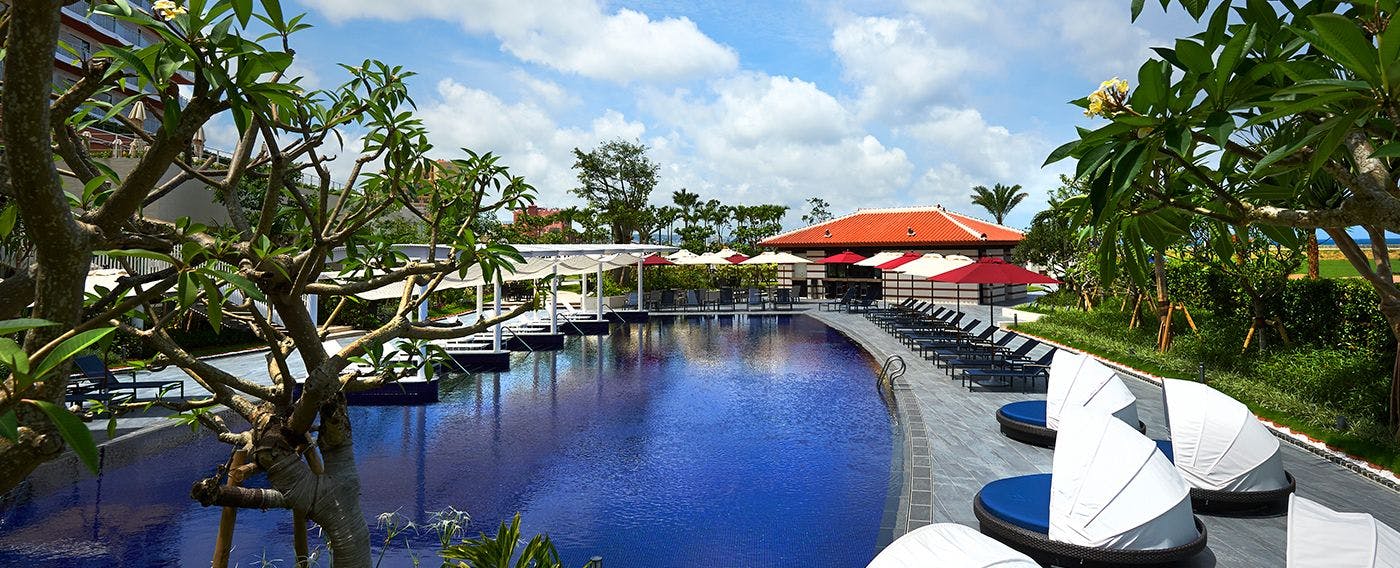 Cascade Pool (Open during summer)