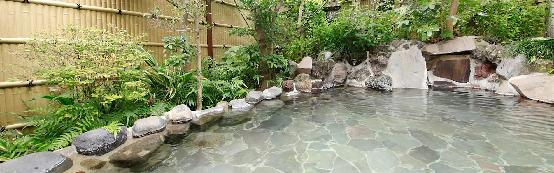 箱根湯本温泉 萬翠楼 福住