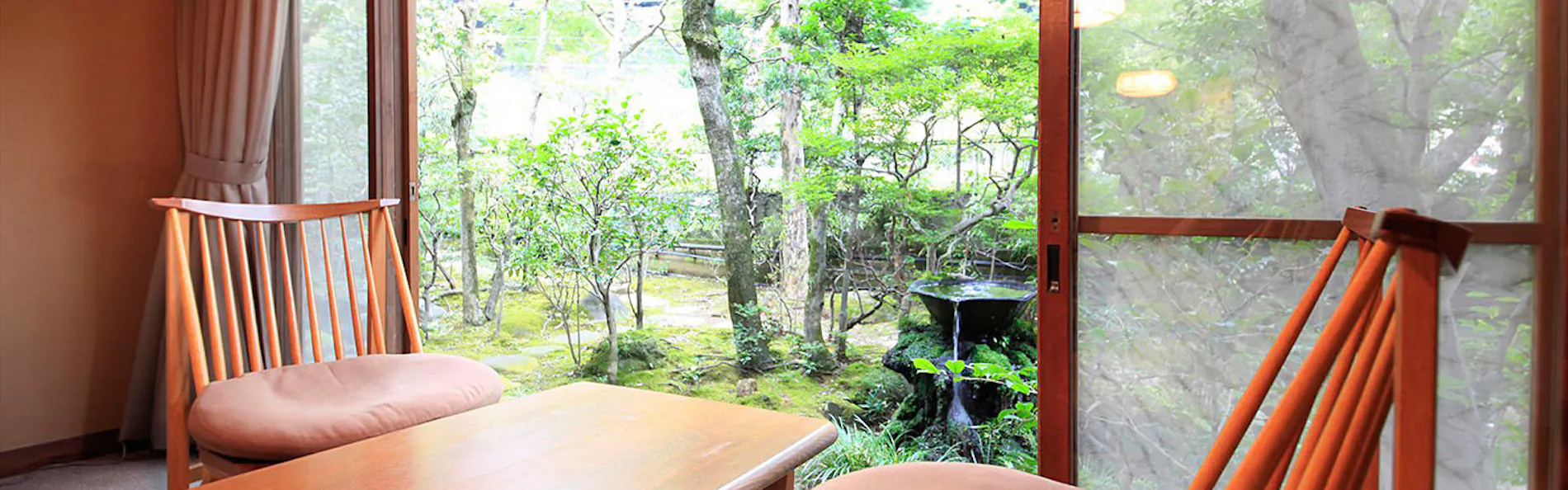 箱根湯本温泉 萬翠楼 福住