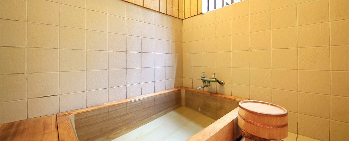 箱根湯本温泉 萬翠楼 福住